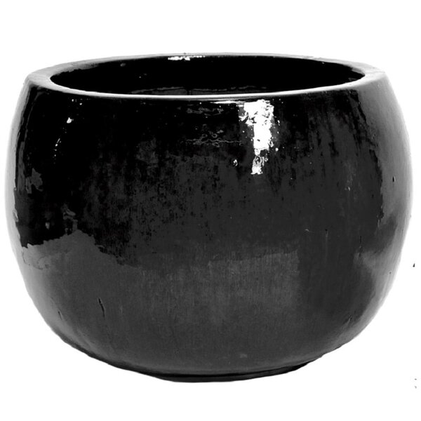 Glazed bowl shiny black